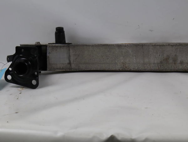 Renfort pare-choc avant Audi A4 B7 Avant (8ED) 1.8 t (2004-2008)