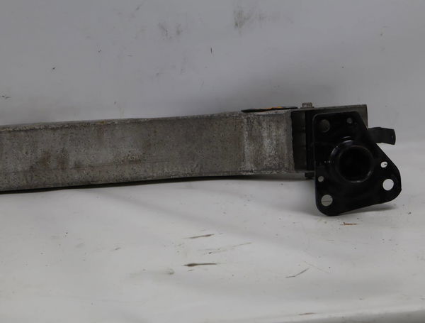 Renfort pare-choc avant Audi A4 B7 Avant (8ED) 1.8 t (2004-2008)