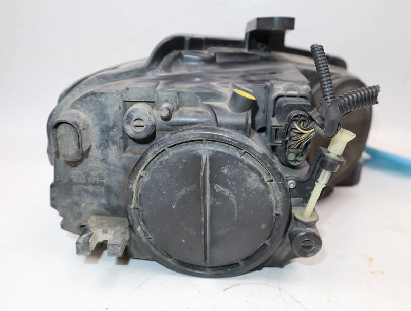 Phare gauche Audi A3 Sportback (8PA) 1.6 tdi (2009-2013)