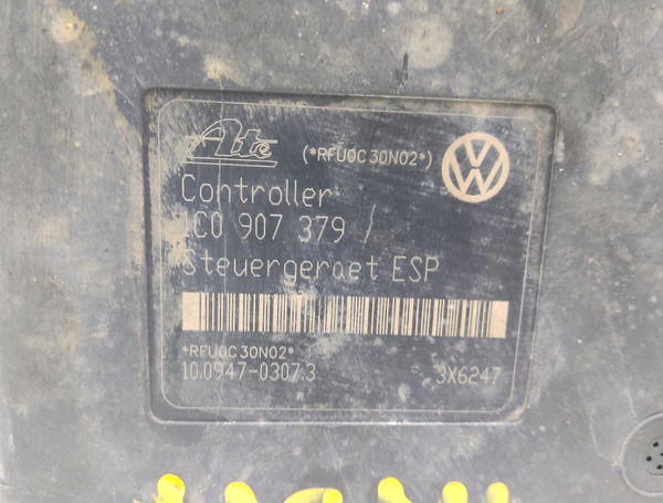 Calculateur abs Volkswagen GOLF IV (1J1) 1.9 tdi (1997-2004) 3 portes