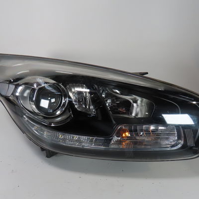 Phare droit Kia CARENS IV 1.7 crdi (2013)