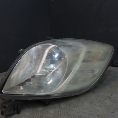 Phare droit Toyota YARIS (_P9_) 1.4 d-4d (nlp90_) (2005-2012)