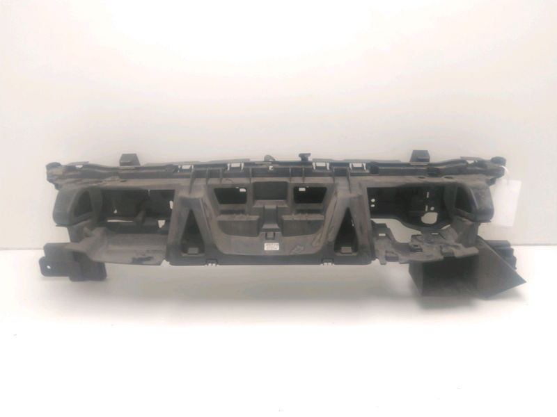 Traverse supérieure armature avant Peugeot 5008 (0U_, 0E_) 1.6 hdi (2010-2017)