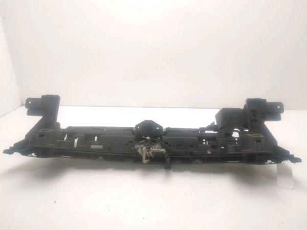 Traverse supérieure armature avant Peugeot 5008 (0U_, 0E_) 1.6 hdi (2010-2017)