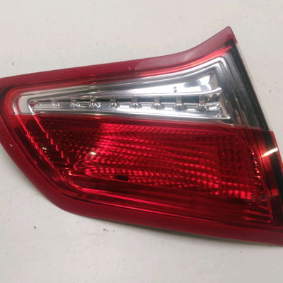 Feu arrière interieur gauche Citroën C4 II (NC_) 1.6 hdi 110 (2009) 5 portes