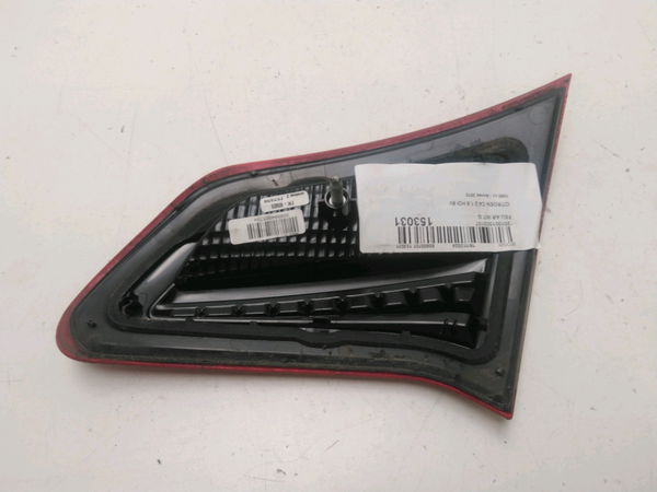 Feu arrière interieur gauche Citroën C4 II (NC_) 1.6 hdi 110 (2009) 5 portes