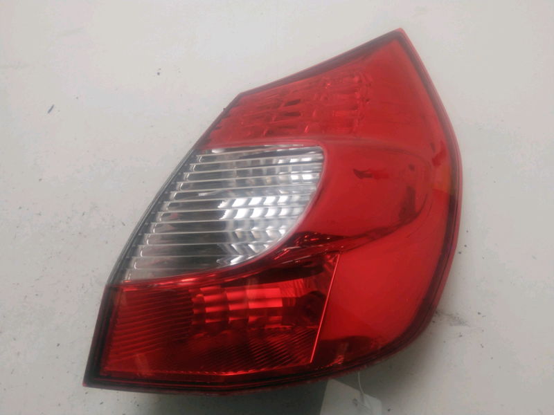 Feu arrière droit Renault SCÉNIC II (JM0-1_) 1.5 dci (jm1e, jm16) (2005-2008) 5 portes