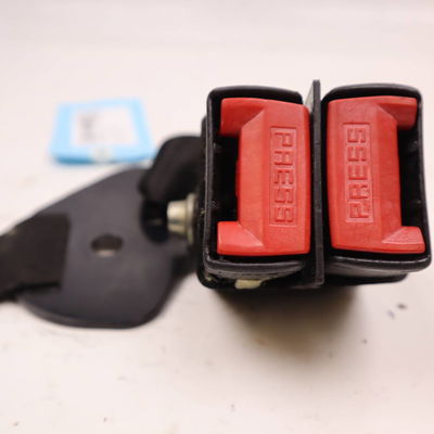 Ancrage ceinture arrière droit Renault CLIO II (BB_, CB_) 1.2 16v (bb05, bb0w, bb11, bb27, bb2t, bb2u, bb2v, cb05,... (2001-2016) 3 portes