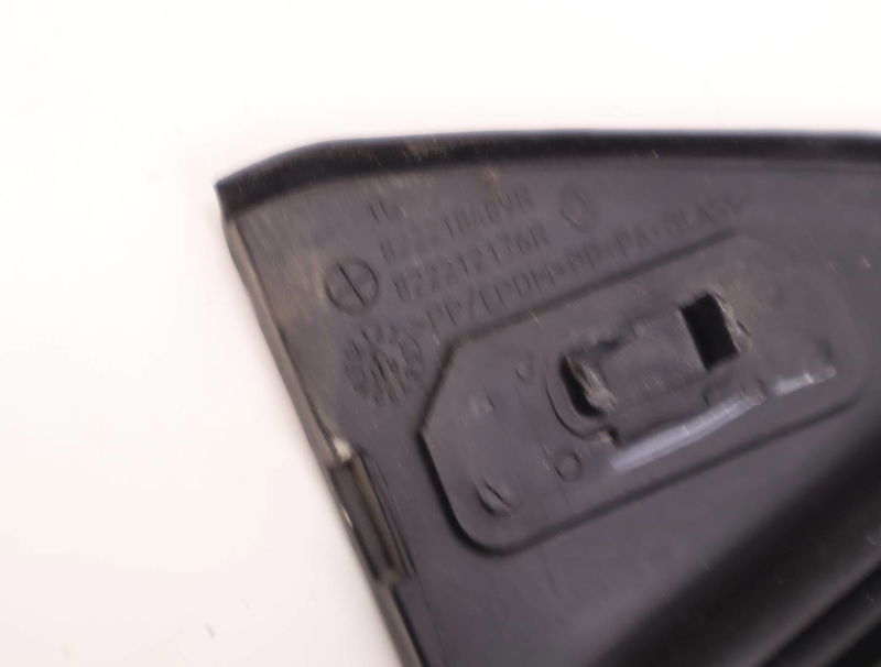 Glace fixe porte ar g Renault MEGANE IV 3-5 portes (B9A-M-N_) 1.5 dci 110 (b9a3) (2015)