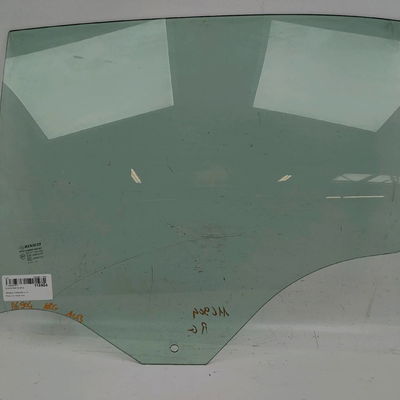 Glace porte ar g Renault MEGANE IV 3-5 portes (B9A-M-N_) 1.5 dci 110 (b9a3) (2015)