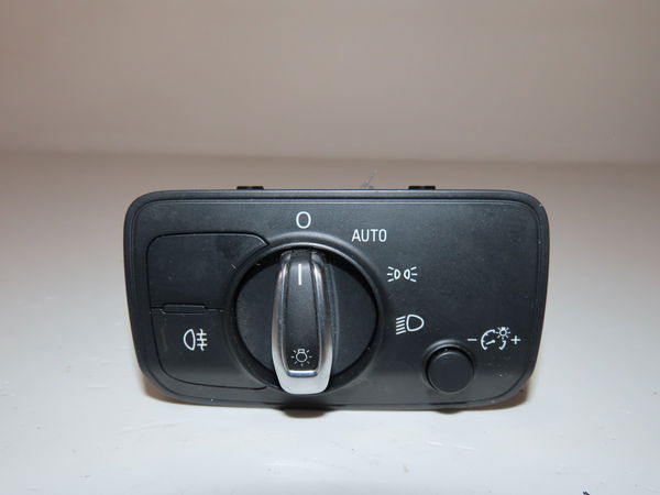 Interrupteur commande de phares Audi A3 (8V1, 8VK) S3 quattro (2013-2014)
