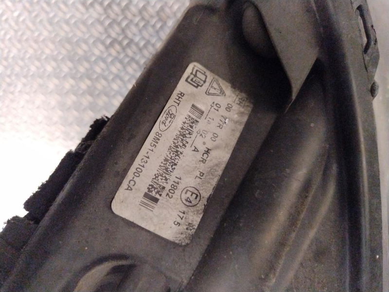Phare droit Ford FOCUS II (DA_, HCP, DP) 1.6 tdci (2004-2012)