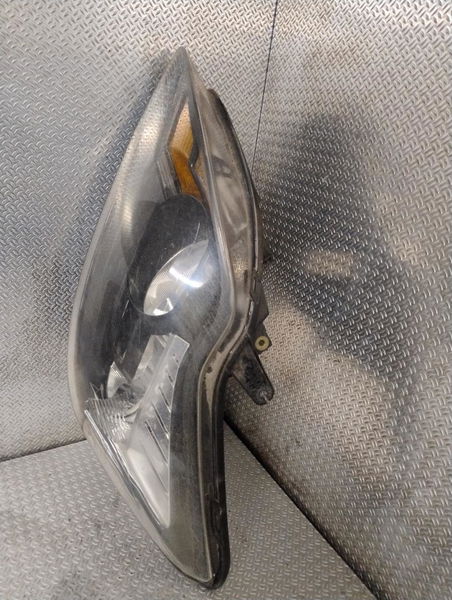 Phare gauche Ford FOCUS II (DA_, HCP, DP) 1.6 tdci (2004-2012)