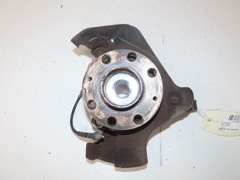 Fusee avg Opel CORSA E (X15) 1.4 (08, 68) (2014)