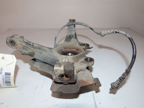 Fusee avg Opel CORSA E (X15) 1.4 (08, 68) (2014)