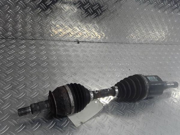Transmission avant gauche Chevrolet CRUZE 3-5 portes (J305) 1.7 d (2012-2015)