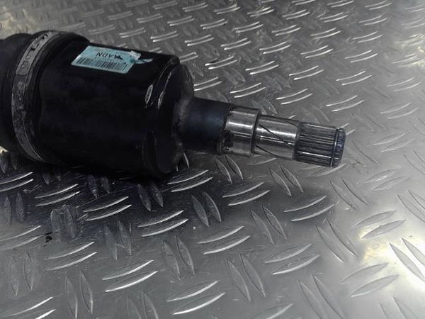 Transmission avant gauche Chevrolet CRUZE 3-5 portes (J305) 1.7 d (2012-2015)