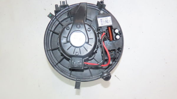 Moteur ventilateur chauffage Audi A3 (8V1, 8VK) S3 quattro (2013-2014)