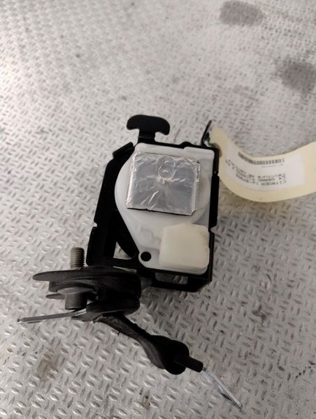 Ceinture arrière centrale Citroën C4 GRAND PICASSO II (DA_, DE_) 1.2 thp 130 (2014)