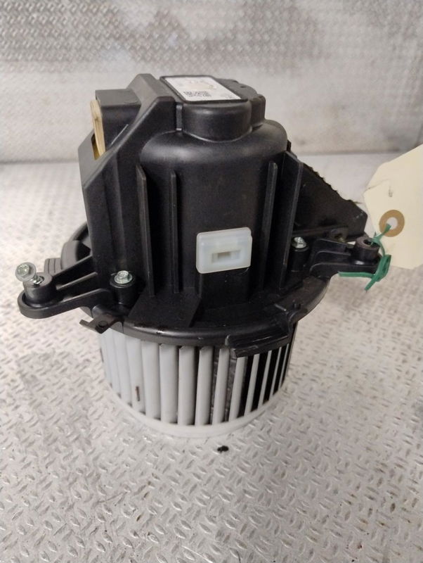 Moteur ventilateur chauffage Citroën C4 GRAND PICASSO II (DA_, DE_) 1.2 thp 130 (2014)