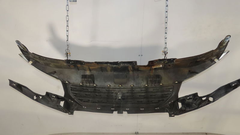 Calandre Peugeot RIFTER 1.2 puretech 110 (2018)