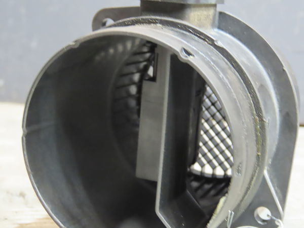 Debimetre air Audi Q5 (8RB) 2.0 tdi quattro (2012-2017)