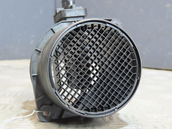 Debimetre air Audi Q5 (8RB) 2.0 tdi quattro (2012-2017)