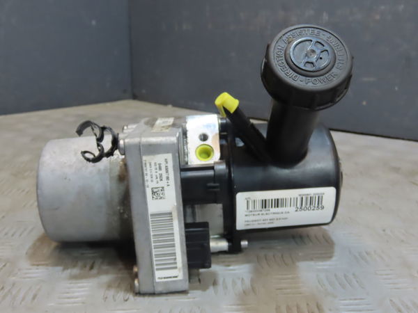 Moteur electrique de direction assistée Peugeot 407 (6D_) 2.0 hdi 135 (6drhrh, 6drhre, 6drhrg, 6drhrj) (2004-2010) 4 portes