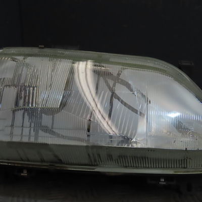 Phare droit Renault MEGANE Scenic (JA0-1_) 1.9 dti (ja0n) (1997-1999)