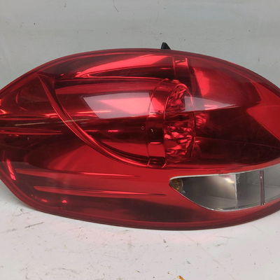 Feu arrière gauche Renault CLIO III Grandtour (KR0-1_) 1.5 dci (2010-2012)