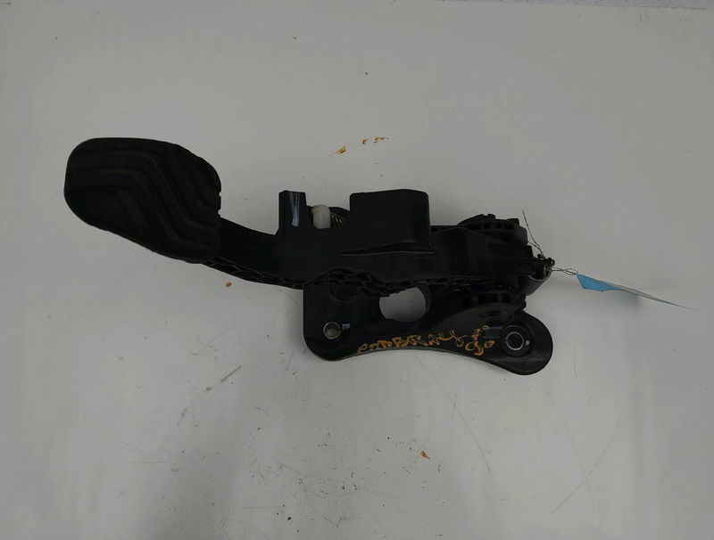 Pedale embrayage Renault CLIO V (B7_) 1.0 sce 65 (b7mg) (2021)