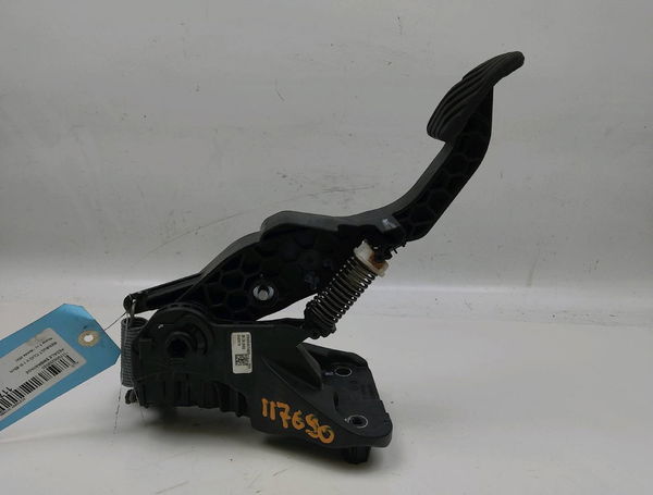 Pedale embrayage Renault CLIO V (B7_) 1.0 sce 65 (b7mg) (2021)