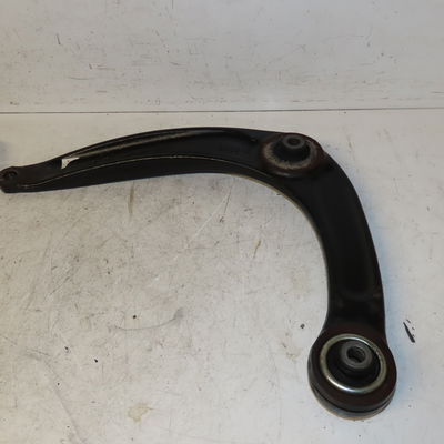 Triangle inf avg Peugeot 3008 Monospace (0U_) 1.6 bluehdi 120 (2014-2016)