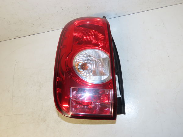 Feu arrière gauche Dacia DUSTER (HS_) 1.5 dci (hsmc) (2010-2018)