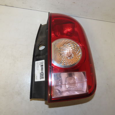 Feu arrière droit Dacia DUSTER (HS_) 1.5 dci (hsmc) (2010-2018)