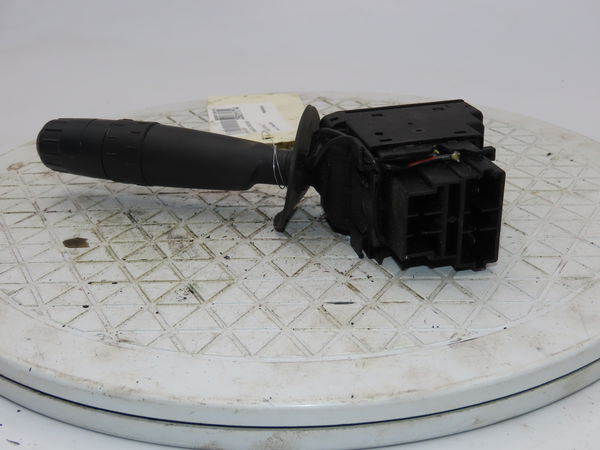 Commande clignotant Peugeot 306 3-5 portes (7A, 7C, N3, N5) 1.8 16v (1997-2001)
