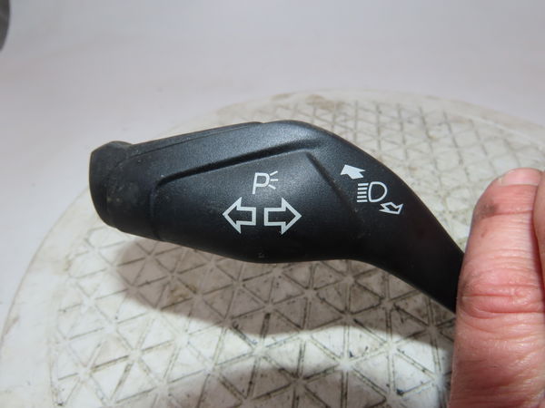 Commande clignotant Ford C-MAX II (DXA-CB7, DXA-CEU) 1.0 ecoboost (2012-2019)