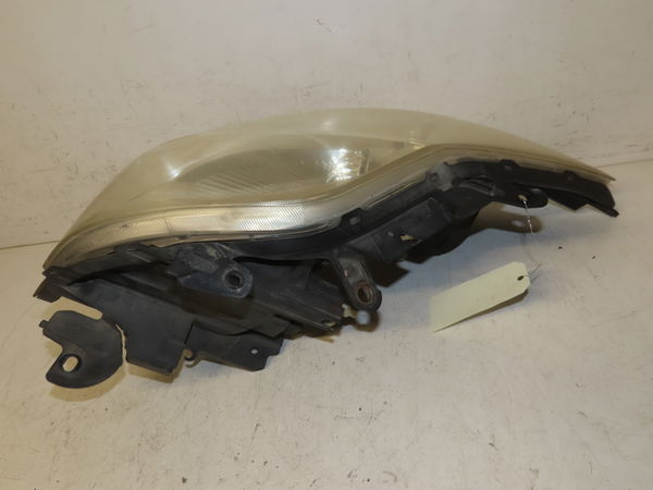 Phare droit Toyota AURIS (_E15_) 2.0 d-4d (ade150_) (2006-2012)