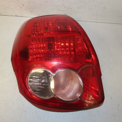 Feu arrière droit Toyota AURIS (_E15_) 2.0 d-4d (ade150_) (2006-2012)
