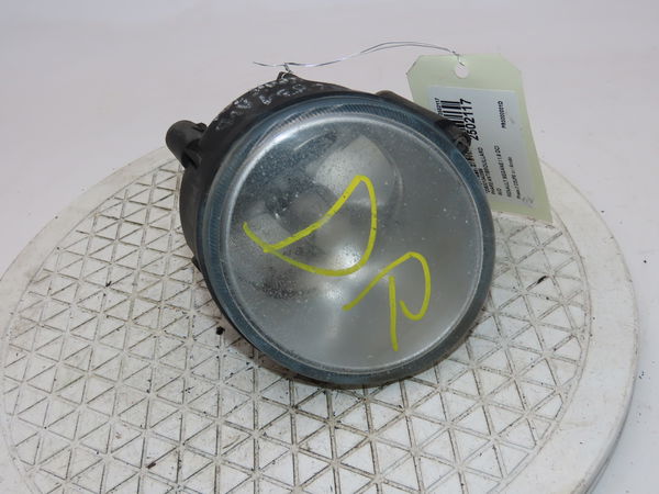Phare antibrouillard avant droit Renault MEGANE I Coupé (DA0-1_) 1.9 dci (da05, da1f) (2001-2003)