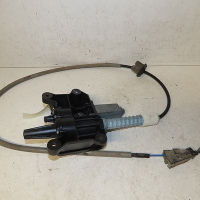 Boitier de frein a main electrique Peugeot 3008 Monospace (0U_) 1.6 bluehdi 120 (2014-2016)