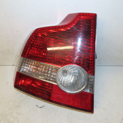 Feu arrière gauche Volvo S40 II (544) 1.8 flexfuel (2006-2010)