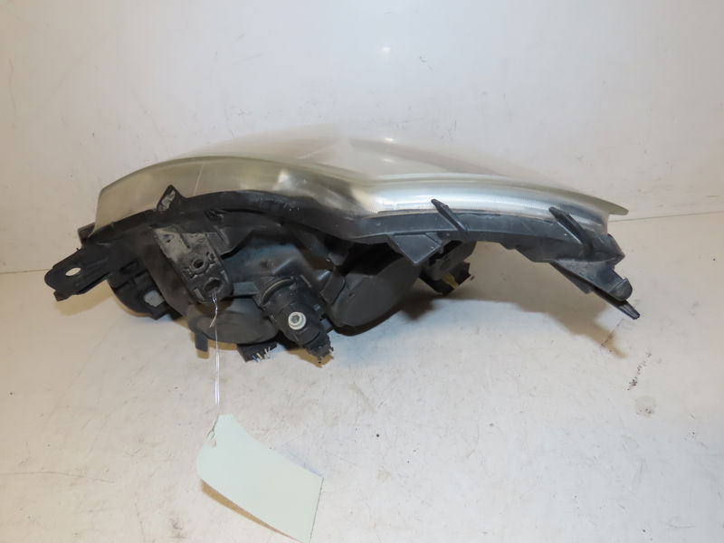 Phare droit Renault CLIO III (BR0-1, CR0-1) 1.5 dci (c-br0g, c-br1g) (2005-2012) 5 portes