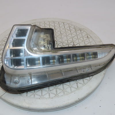 Feux position g Renault MEGANE III Grandtour (KZ0-1) 1.5 dci (kz09, kz0d, kz1g, kz29, kz14, kz1w, kz10, kz1f,... (2009) 5 portes