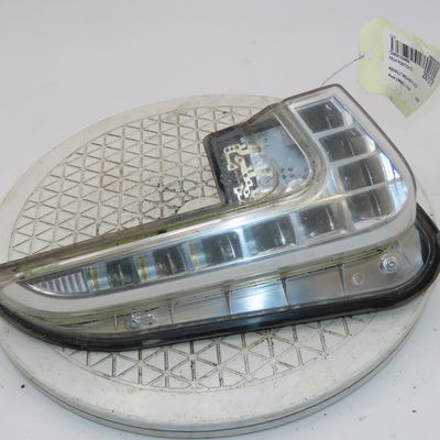 Feu position droit Renault MEGANE III Grandtour (KZ0-1) 1.5 dci (kz09, kz0d, kz1g, kz29, kz14, kz1w, kz10, kz1f,... (2009) 5 portes