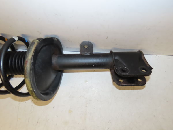 Amortisseur avant gauche Citroën C4 I (LC_) 1.6 hdi (2004-2011) 5 portes