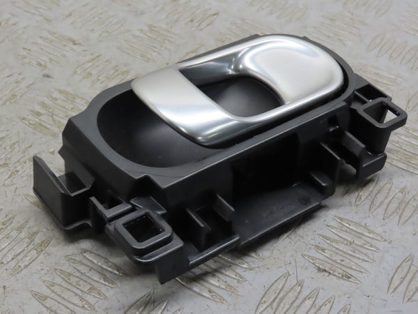 Poignee int porte ard Citroën C3 III (SX) 1.6 bluehdi 75 (2016)