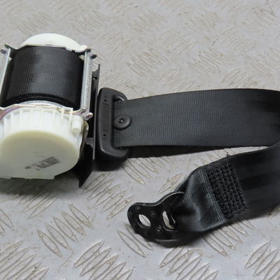 Ceinture arrière gauche Seat IBIZA IV (6J5, 6P1) 1.6 tdi (2009-2015)