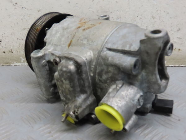 Compresseur air conditionne Seat IBIZA IV (6J5, 6P1) 1.6 tdi (2009-2015)