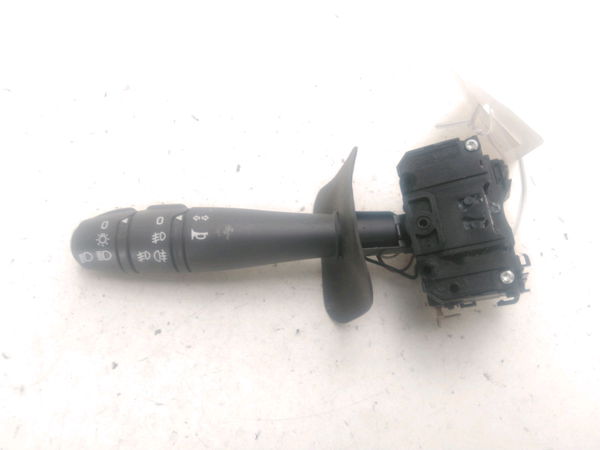 Commande clignotant Dacia LOGAN MCV (KS_) 1.5 dci (ks04) (2010-2013)